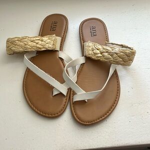 Sandals a.n.a a new approach